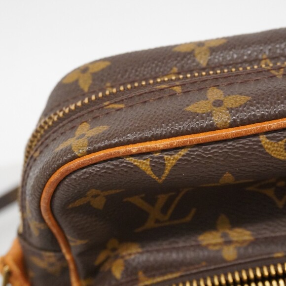 LOUIS VUITTON Brown Monogram Shoulder Bag - Picture 12 of 15